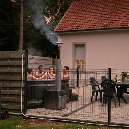 Le Bois Dormant & La Sauvagine